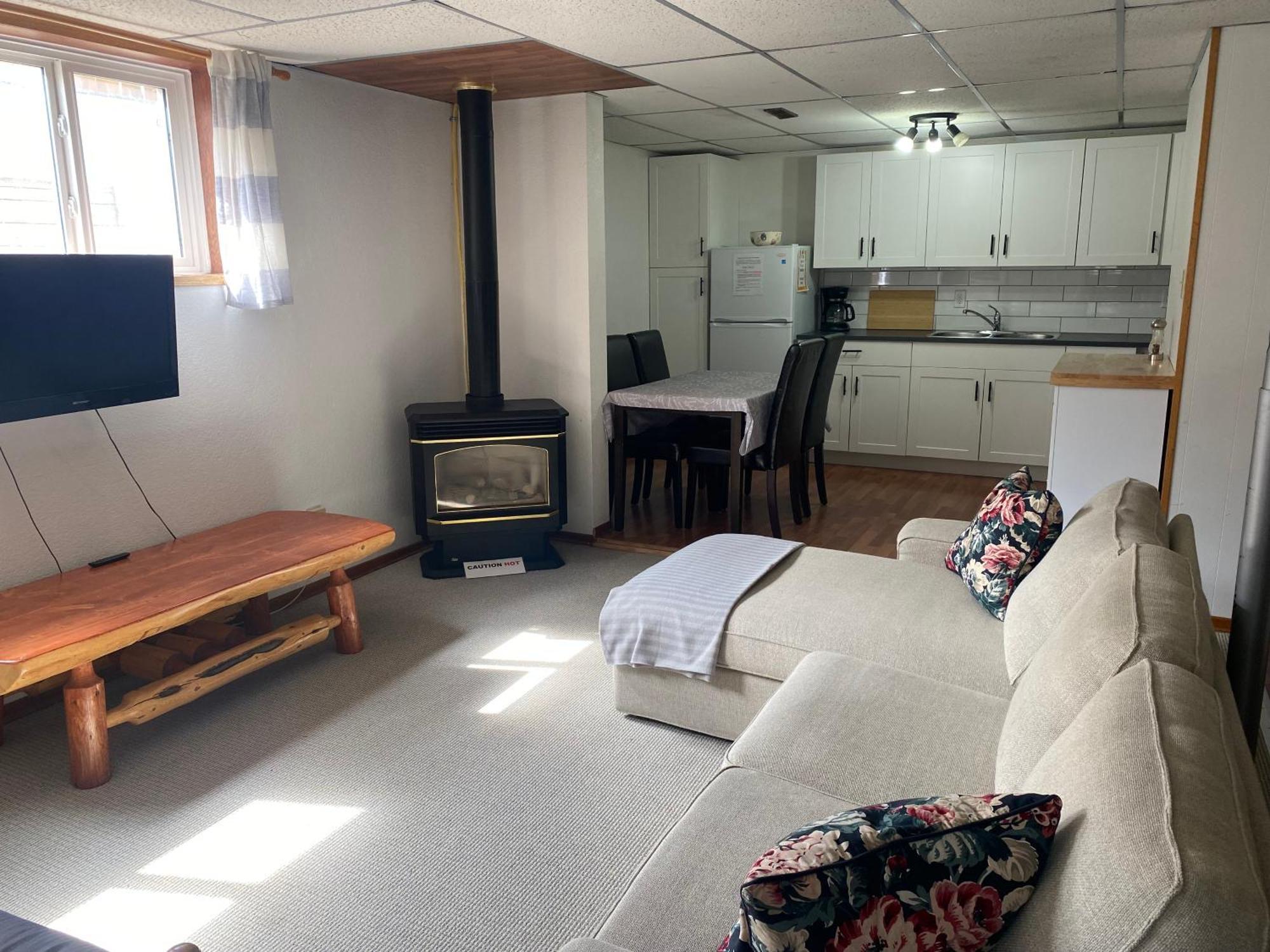 316 Patricia Street Accommodation Джаспър Екстериор снимка