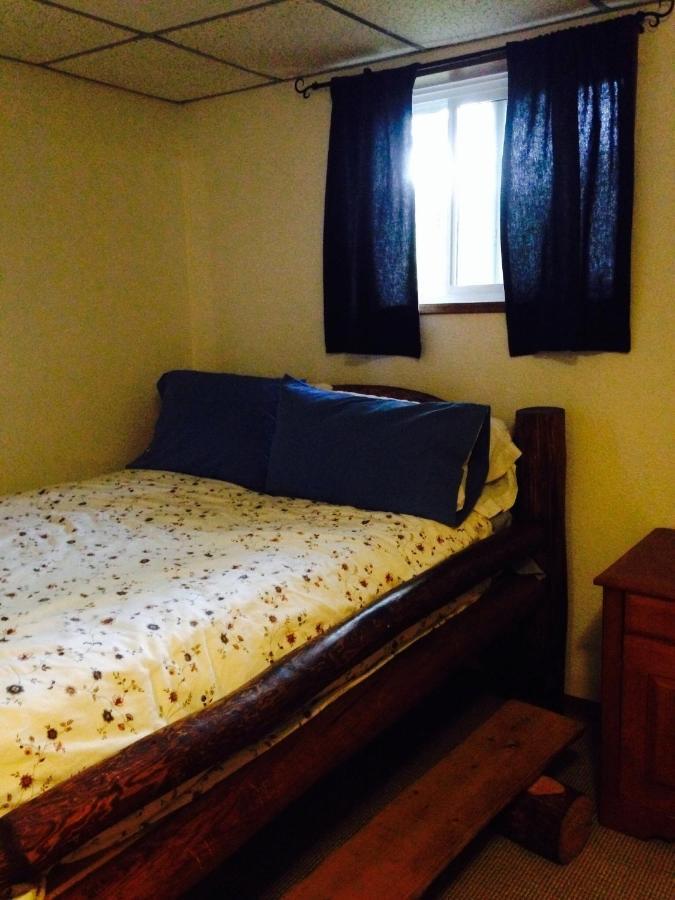 316 Patricia Street Accommodation Джаспър Стая снимка